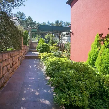 Daire Luxurious In Croatia With Terrace Poreč